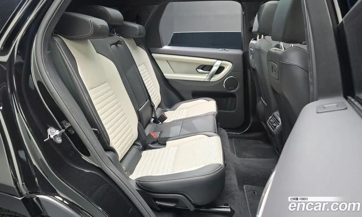 Land Rover Discovery Sport 2025 2.0 автомат (гидро), фото 11 Land Rover Discovery Sport 2025 2.0 автомат (гидро), фото 11