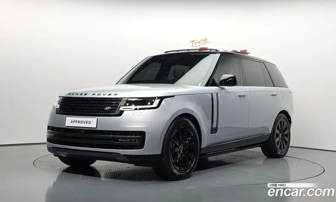 Land Rover Range Rover 2025 4.4 автомат (гидро), фото 1 Land Rover Range Rover 2025 4.4 автомат (гидро), фото 1
