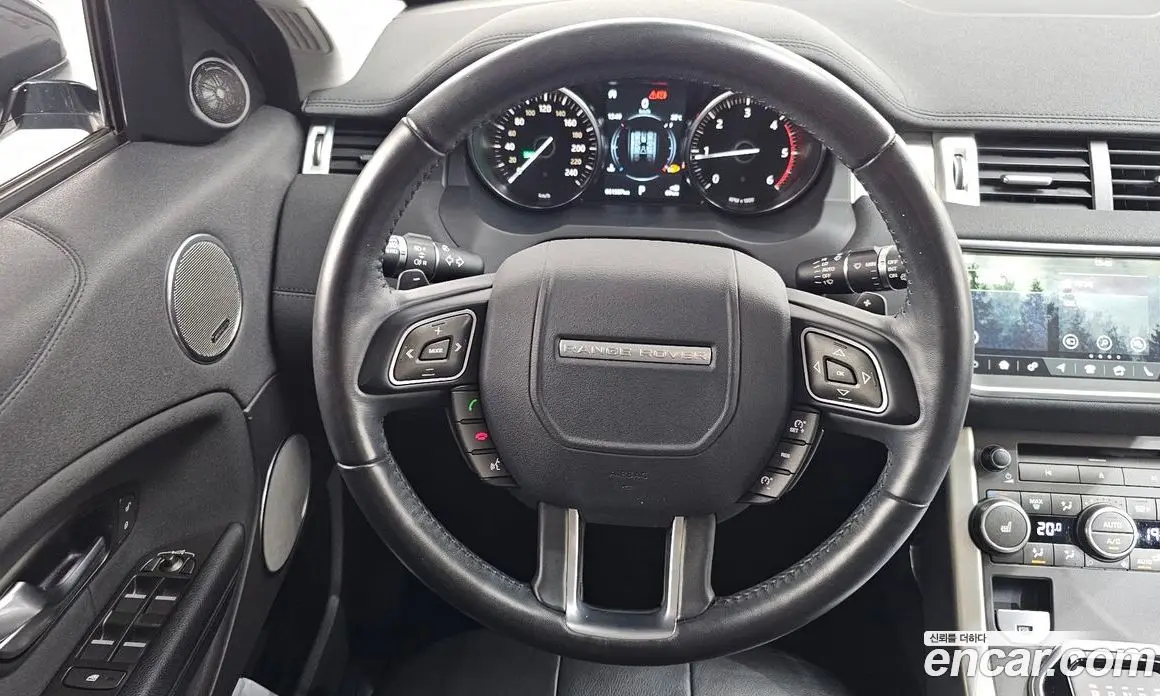 Land Rover Range Rover Evoque 2019 2.0 автомат (гидро), фото 20 Land Rover Range Rover Evoque 2019 2.0 автомат (гидро), фото 20