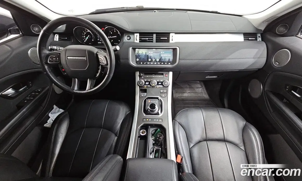 Land Rover Range Rover Evoque 2019 2.0 автомат (гидро), фото 10 Land Rover Range Rover Evoque 2019 2.0 автомат (гидро), фото 10