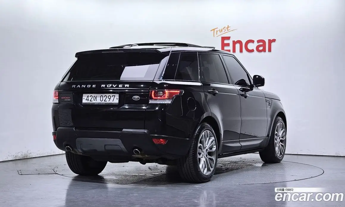 Land Rover Range Rover Sport 2016 3.0 автомат (гидро), фото 2 Land Rover Range Rover Sport 2016 3.0 автомат (гидро), фото 2