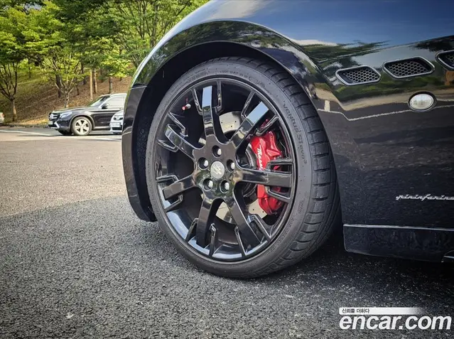 Maserati GranTurismo 2012 4.7 автомат (гидро), миниатюра 4 Maserati GranTurismo 2012 4.7 автомат (гидро), миниатюра 4