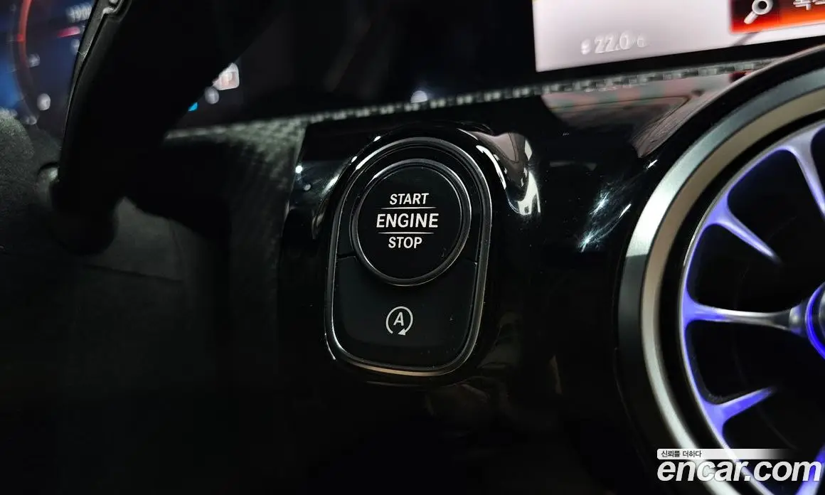 Mercedes-Benz A-Class 2020 2.0 автомат (гидро), фото 25