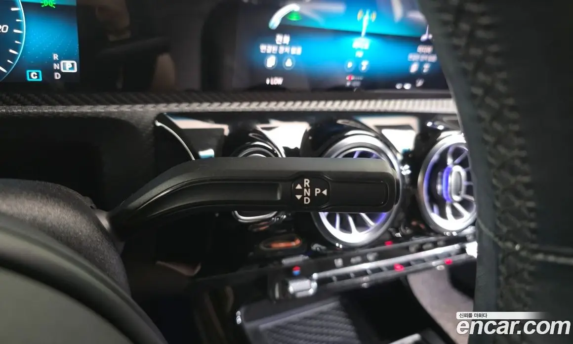 Mercedes-Benz A-Class 2020 2.0 автомат (гидро), фото 9