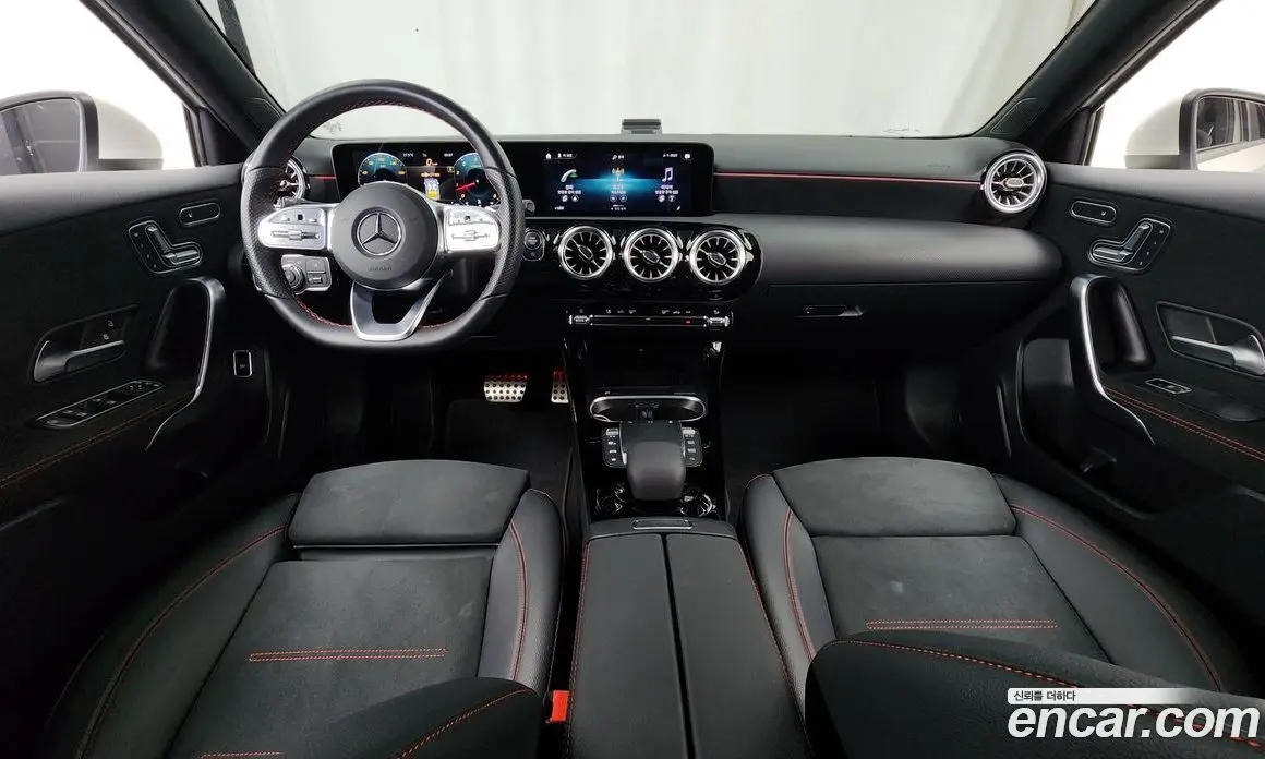 Mercedes-Benz A-Class 2022 2.0 автомат (гидро), фото 7 Mercedes-Benz A-Class 2022 2.0 автомат (гидро), фото 7