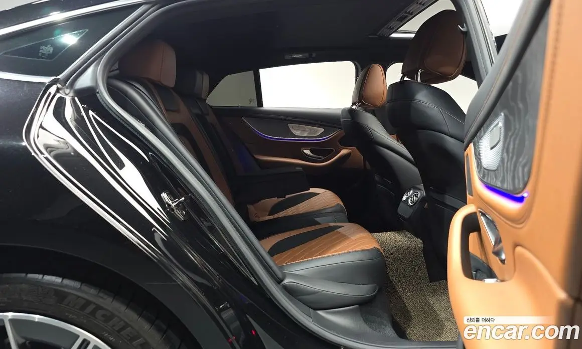 Mercedes-Benz AMG GT 2023 3.0 автомат (гидро), фото 17 Mercedes-Benz AMG GT 2023 3.0 автомат (гидро), фото 17