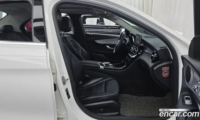 Mercedes-Benz C-Class 2016 2.1 автомат (гидро), миниатюра 11 Mercedes-Benz C-Class 2016 2.1 автомат (гидро), миниатюра 11