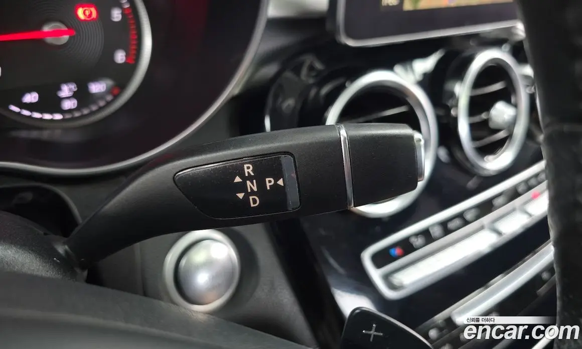 Mercedes-Benz C-Class 2016 2.1 автомат (гидро), фото 9 Mercedes-Benz C-Class 2016 2.1 автомат (гидро), фото 9