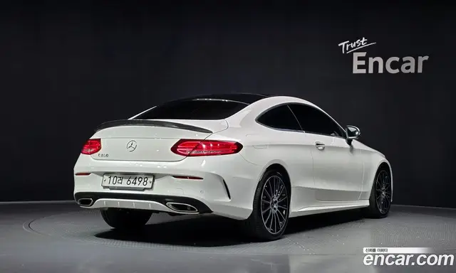 Mercedes-Benz C-Class 2017 2.0 автомат (гидро), миниатюра 2 Mercedes-Benz C-Class 2017 2.0 автомат (гидро), миниатюра 2