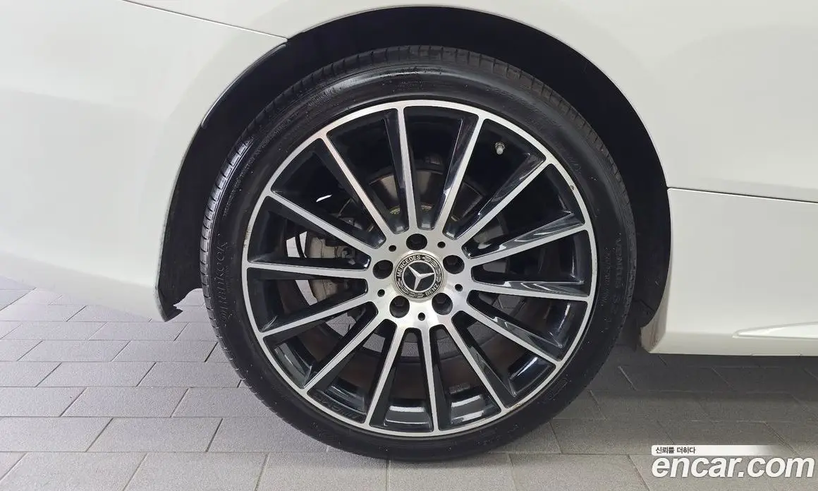 Mercedes-Benz C-Class 2017 2.0 автомат (гидро), фото 5 Mercedes-Benz C-Class 2017 2.0 автомат (гидро), фото 5