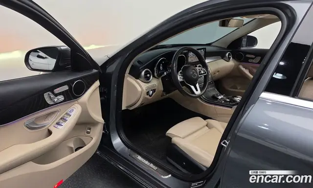 Mercedes-Benz C-Class 2019 1.9 автомат (гидро), миниатюра 12