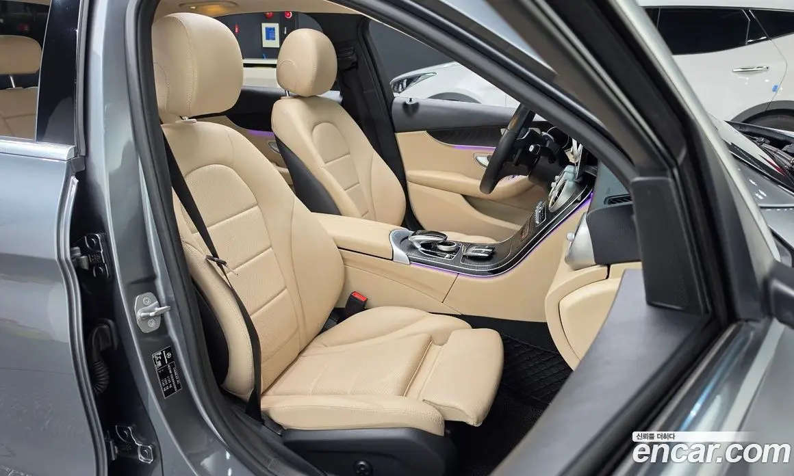 Mercedes-Benz C-Class 2019 1.9 автомат (гидро), фото 15 Mercedes-Benz C-Class 2019 1.9 автомат (гидро), фото 15