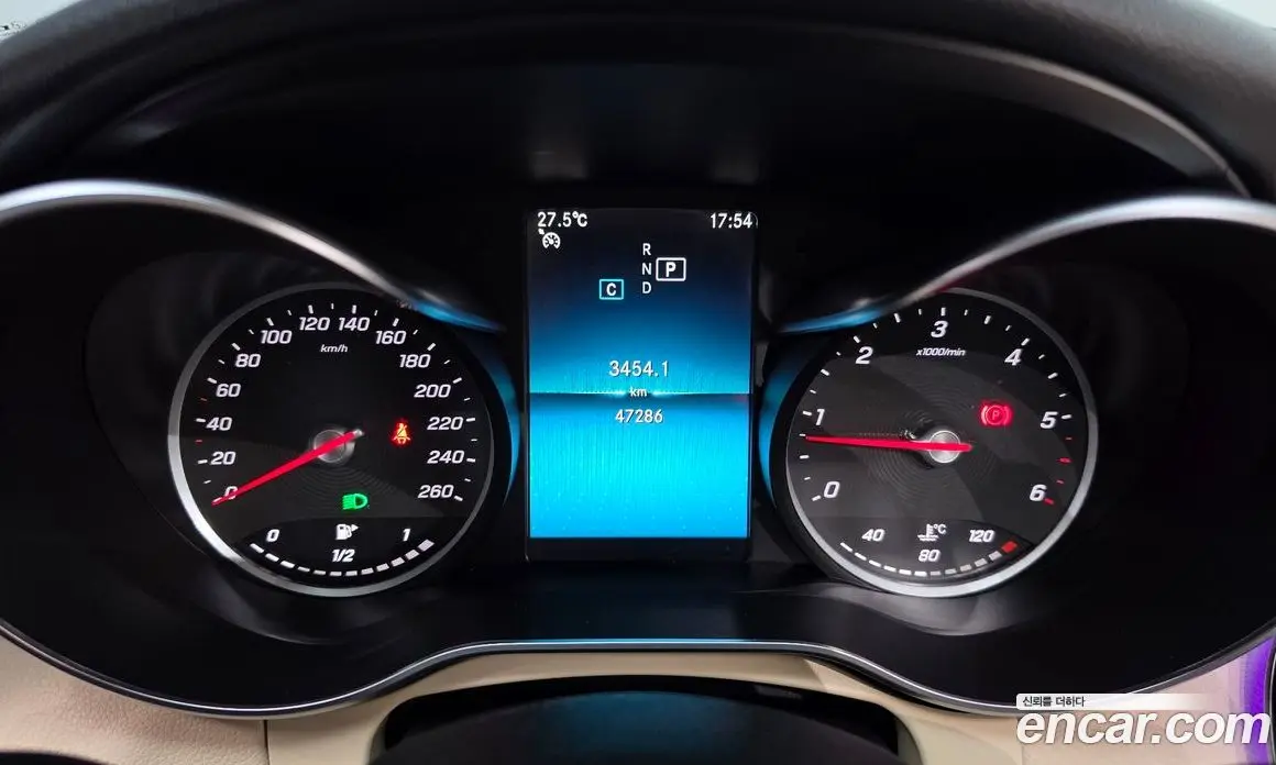 Mercedes-Benz C-Class 2019 1.9 автомат (гидро), фото 10 Mercedes-Benz C-Class 2019 1.9 автомат (гидро), фото 10