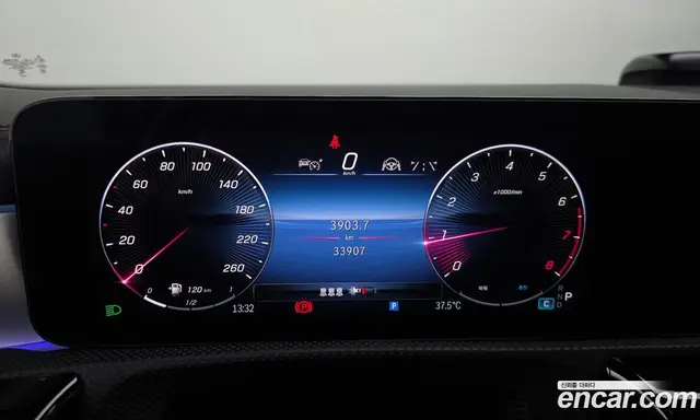 Mercedes-Benz CLA-Class 2024 2.0 автомат (гидро), миниатюра 11 Mercedes-Benz CLA-Class 2024 2.0 автомат (гидро), миниатюра 11