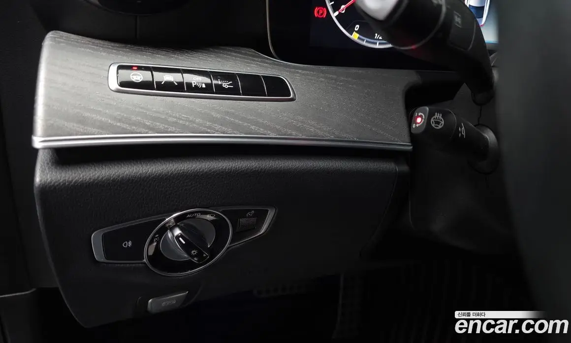 Mercedes-Benz CLS-Class 2019 2.9 автомат (гидро), фото 27 Mercedes-Benz CLS-Class 2019 2.9 автомат (гидро), фото 27
