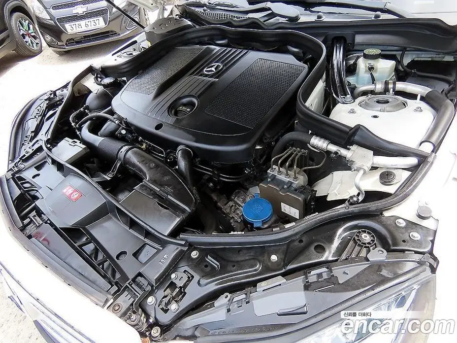 Mercedes-Benz E-Class 2013 2.1 автомат (гидро), фото 19 Mercedes-Benz E-Class 2013 2.1 автомат (гидро), фото 19