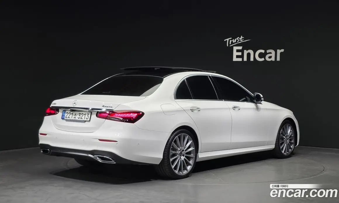 Mercedes-Benz E-Class 2020 2.0 автомат (гидро), фото 2 Mercedes-Benz E-Class 2020 2.0 автомат (гидро), фото 2