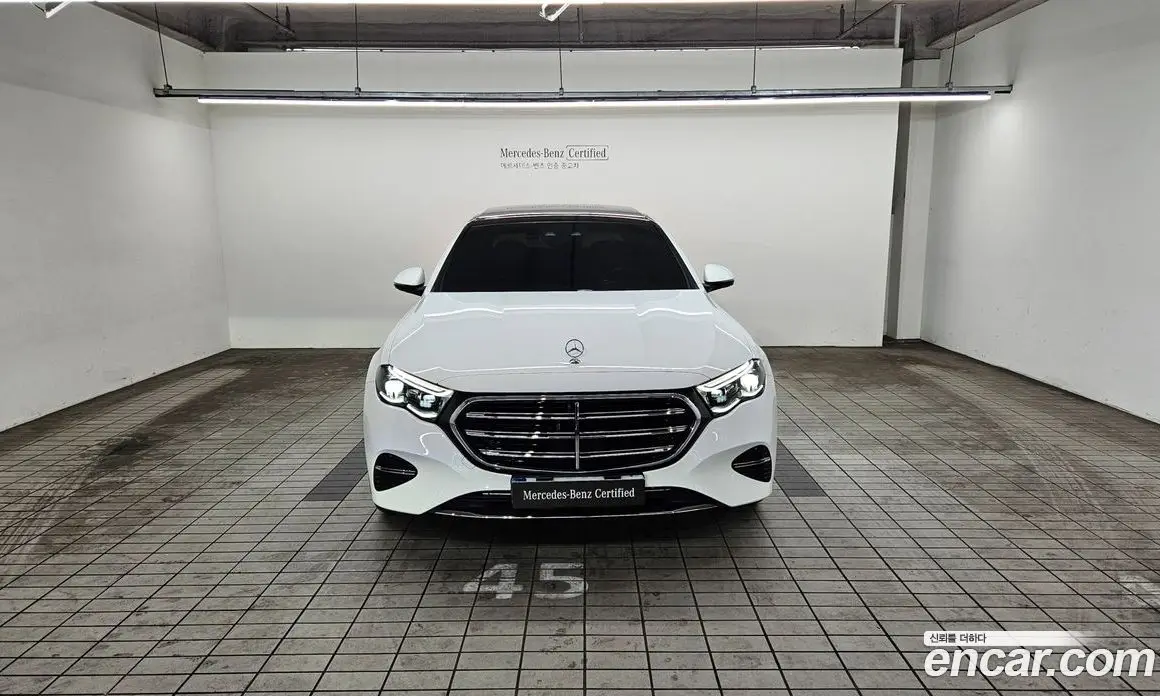 Mercedes-Benz E-Class 2024 2.0 автомат (гидро), фото 3 Mercedes-Benz E-Class 2024 2.0 автомат (гидро), фото 3