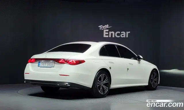 Mercedes-Benz E-Class 2025 2.0 автомат (гидро), миниатюра 2 Mercedes-Benz E-Class 2025 2.0 автомат (гидро), миниатюра 2