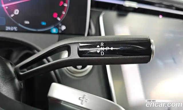 Mercedes-Benz E-Class 2025 2.0 автомат (гидро), миниатюра 12