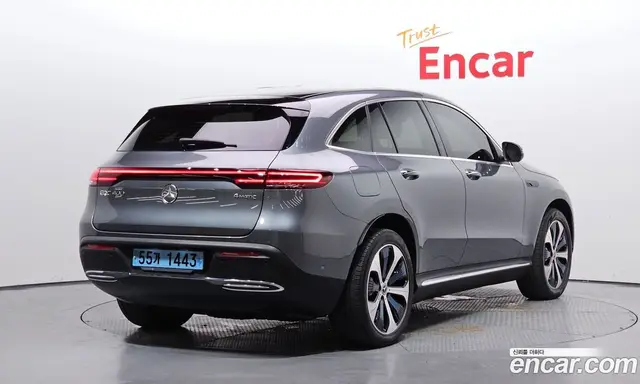 Mercedes-Benz EQC 2020 0.2 автомат (гидро), миниатюра 2