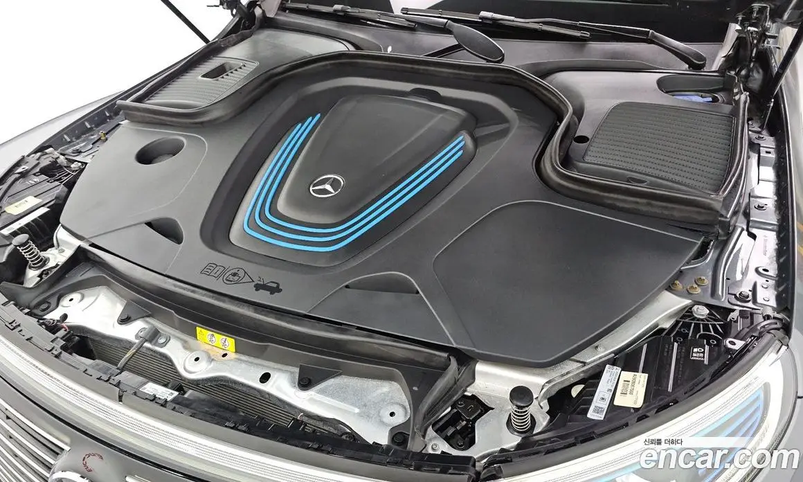 Mercedes-Benz EQC 2020 0.2 автомат (гидро), фото 6