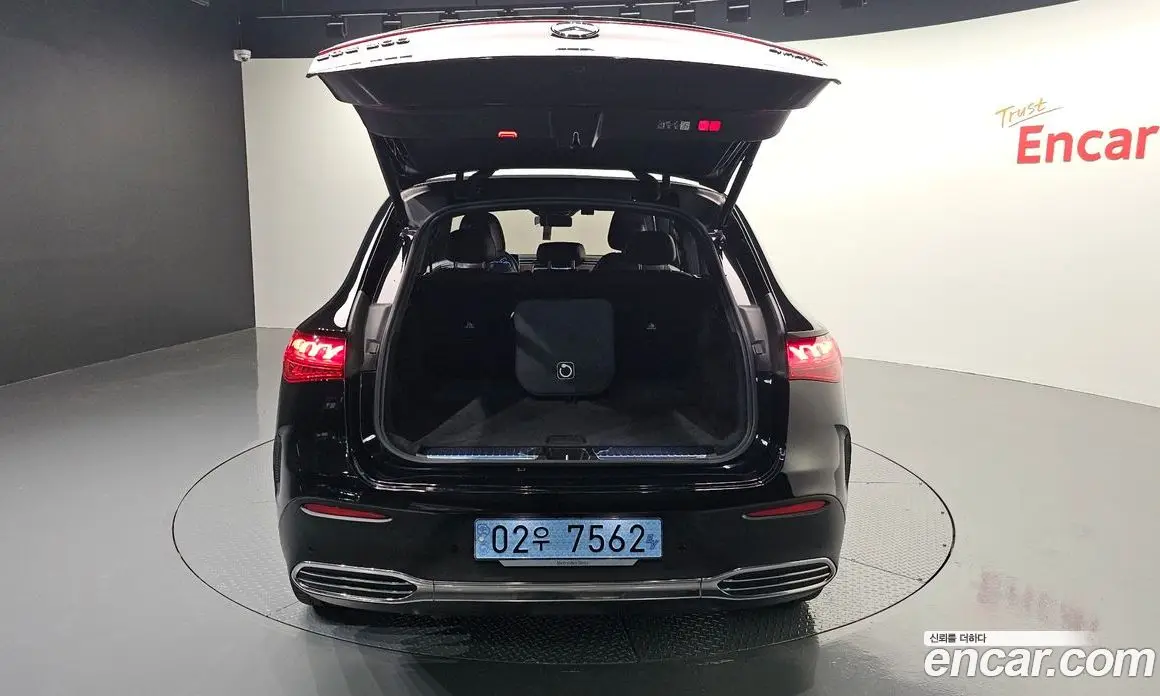 Mercedes-Benz EQE 2023 0.3 автомат (гидро), фото 26 Mercedes-Benz EQE 2023 0.3 автомат (гидро), фото 26
