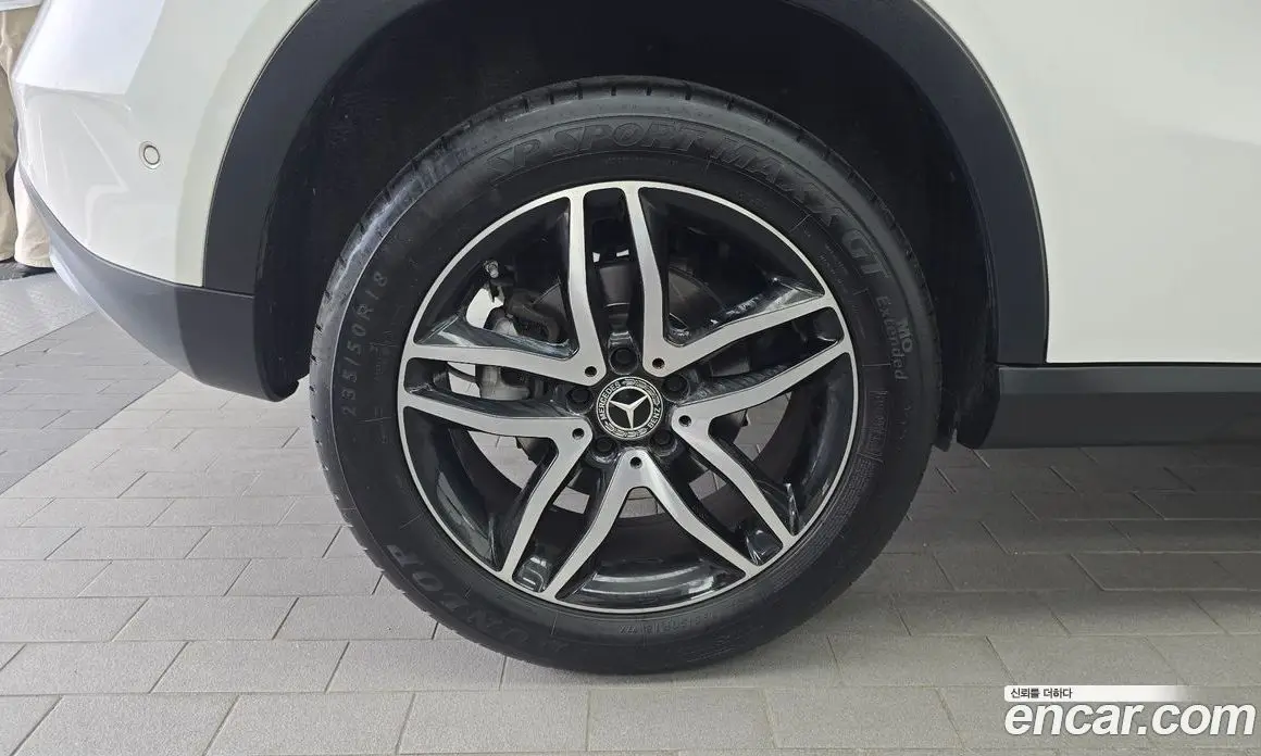 Mercedes-Benz GLA-Class 2018 2.0 автомат (гидро), фото 5