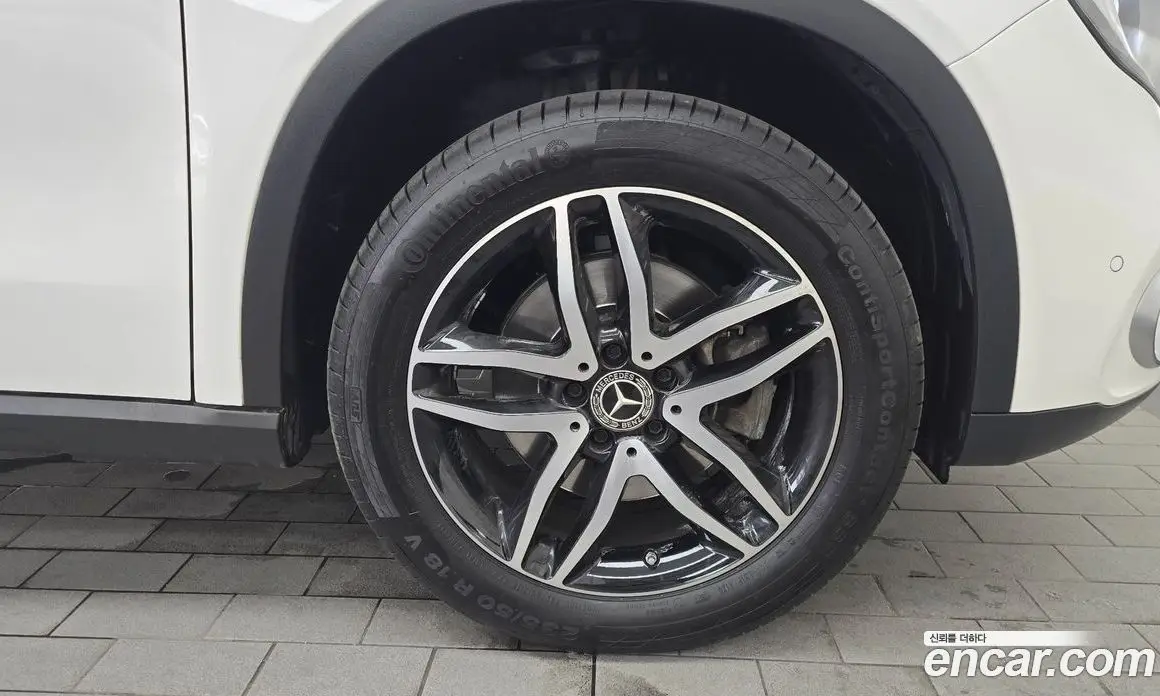 Mercedes-Benz GLA-Class 2018 2.0 автомат (гидро), фото 7