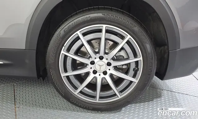 Mercedes-Benz GLB-Class 2021 2.0 автомат (гидро), миниатюра 7 Mercedes-Benz GLB-Class 2021 2.0 автомат (гидро), миниатюра 7