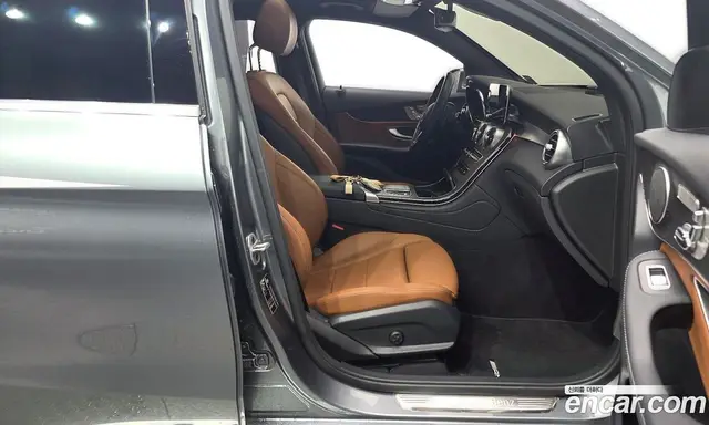 Mercedes-Benz GLC-Class 2021 2.0 автомат (гидро), миниатюра 10 Mercedes-Benz GLC-Class 2021 2.0 автомат (гидро), миниатюра 10