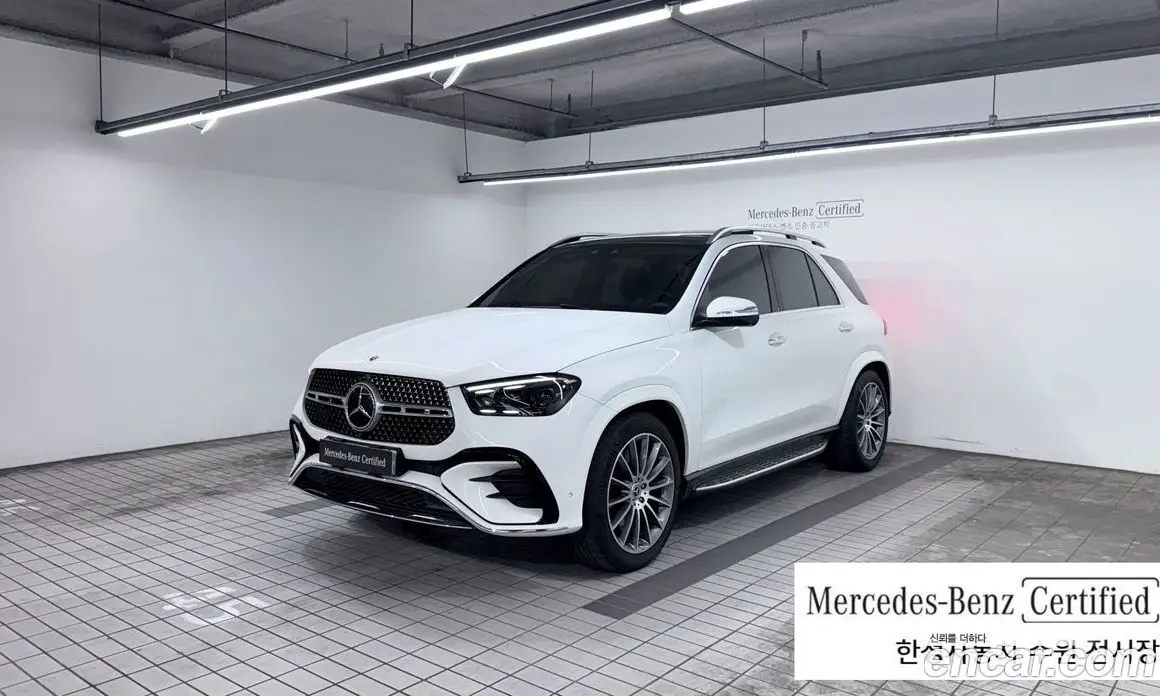 Mercedes-Benz GLE-Class 2024 3.0 автомат (гидро), фото 1 Mercedes-Benz GLE-Class 2024 3.0 автомат (гидро), фото 1