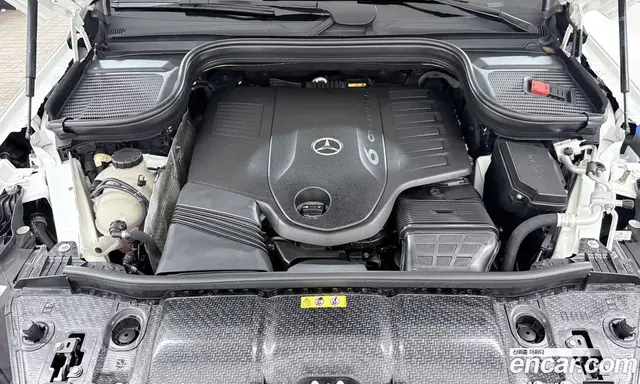 Mercedes-Benz GLE-Class 2024 3.0 автомат (гидро), миниатюра 6 Mercedes-Benz GLE-Class 2024 3.0 автомат (гидро), миниатюра 6