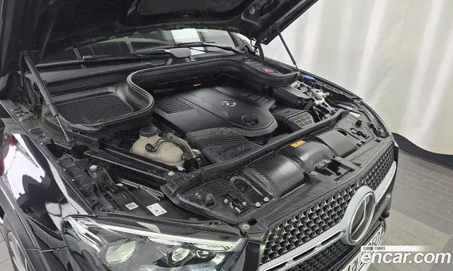 Mercedes-Benz GLE-Class 2025 3.0 автомат (гидро), миниатюра 6 Mercedes-Benz GLE-Class 2025 3.0 автомат (гидро), миниатюра 6