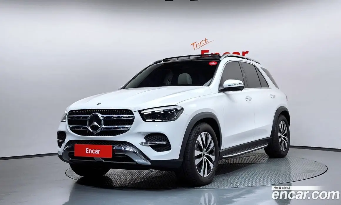Mercedes-Benz GLE-Class 2026 2.0 автомат (гидро), фото 1 Mercedes-Benz GLE-Class 2026 2.0 автомат (гидро), фото 1