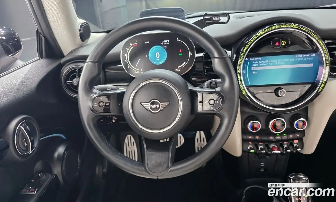 Mini Cooper 2022 2.0 автомат (гидро), фото 17 Mini Cooper 2022 2.0 автомат (гидро), фото 17