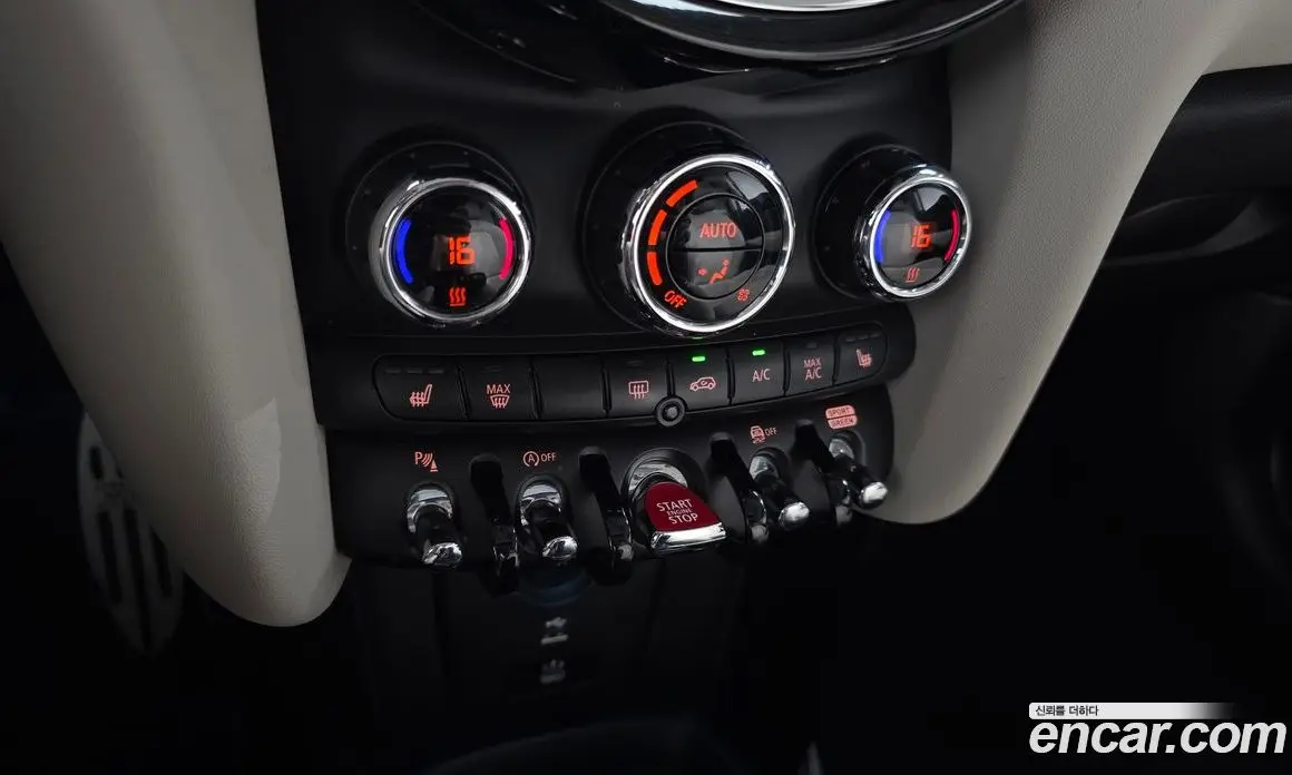 Mini Cooper 2022 2.0 автомат (гидро), фото 21 Mini Cooper 2022 2.0 автомат (гидро), фото 21