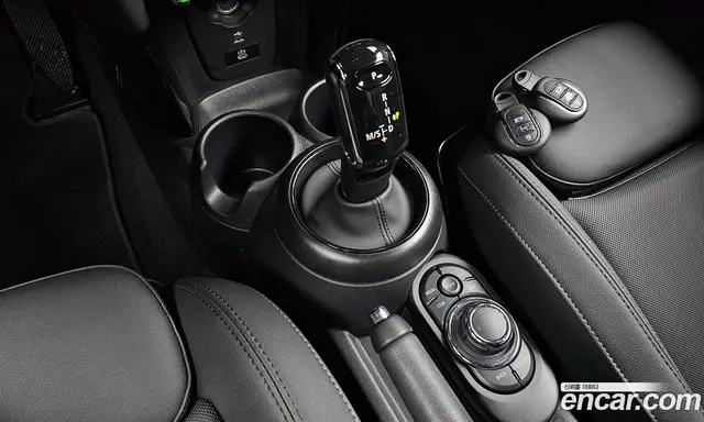 Mini Cooper 2023 1.5 автомат (гидро), миниатюра 12