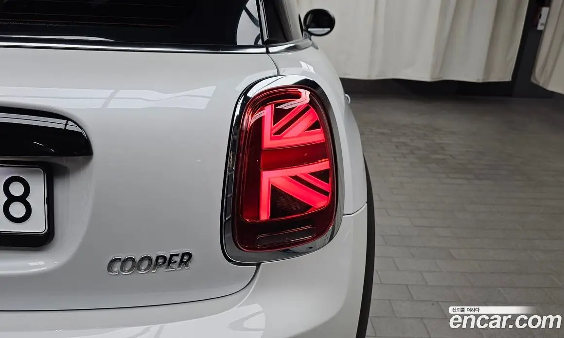 Mini Cooper 2023 1.5 автомат (гидро), фото 9 Mini Cooper 2023 1.5 автомат (гидро), фото 9
