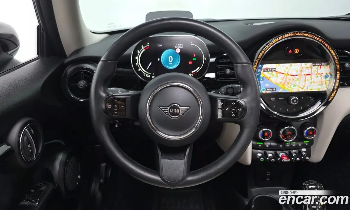 Mini Cooper 2023 2.0 автомат (гидро), фото 13