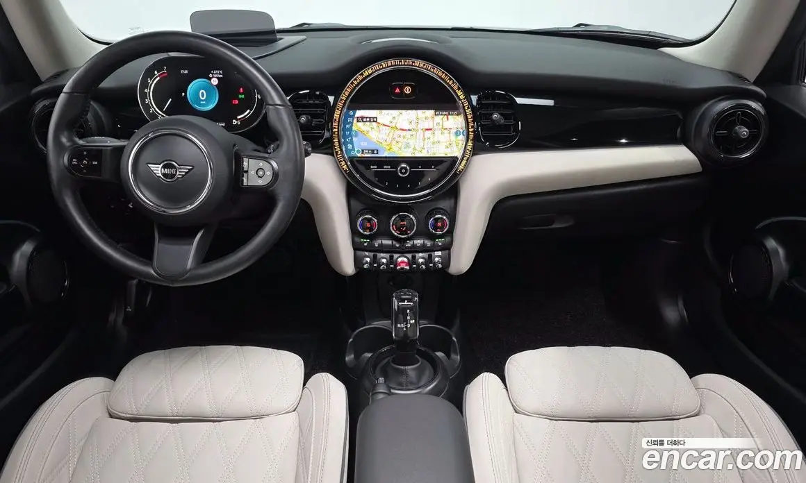 Mini Cooper 2023 2.0 автомат (гидро), фото 7