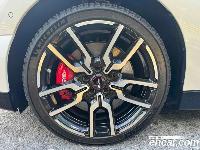 Mini Cooper 2025 0.1 автомат (гидро), миниатюра 5 Mini Cooper 2025 0.1 автомат (гидро), миниатюра 5