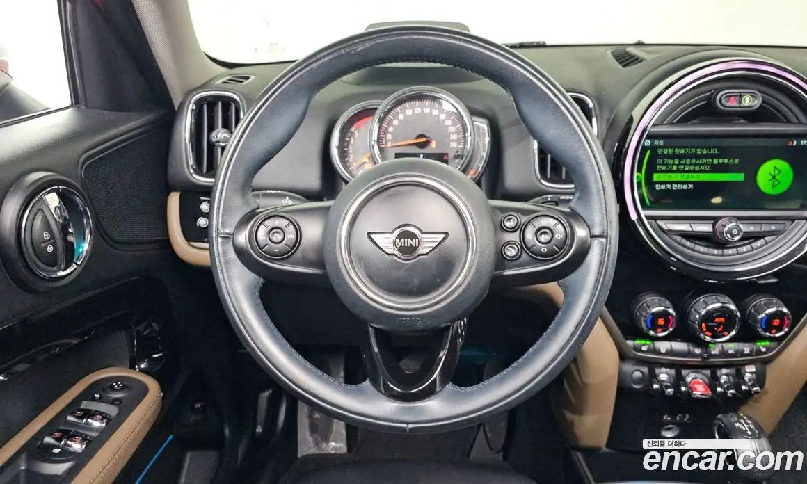 Mini Countryman 2018 2.0 автомат (гидро), фото 18 Mini Countryman 2018 2.0 автомат (гидро), фото 18