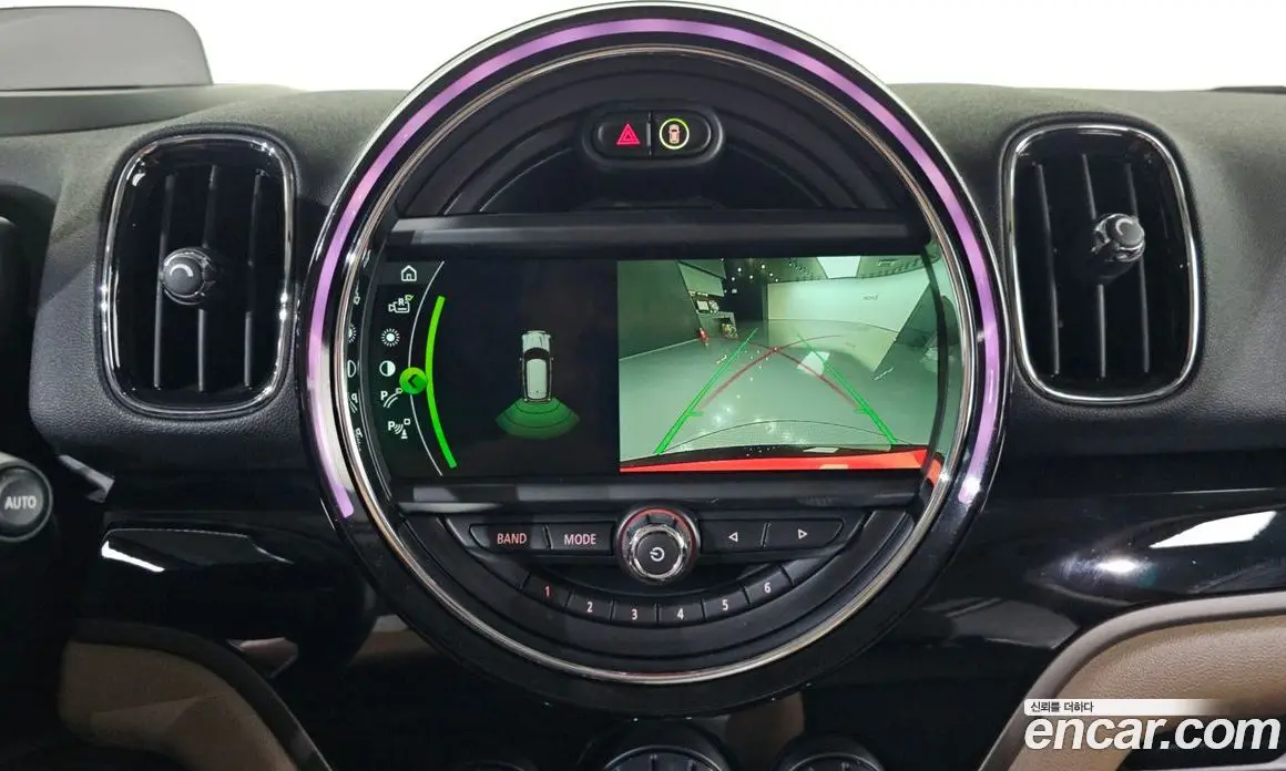 Mini Countryman 2018 2.0 автомат (гидро), фото 20 Mini Countryman 2018 2.0 автомат (гидро), фото 20