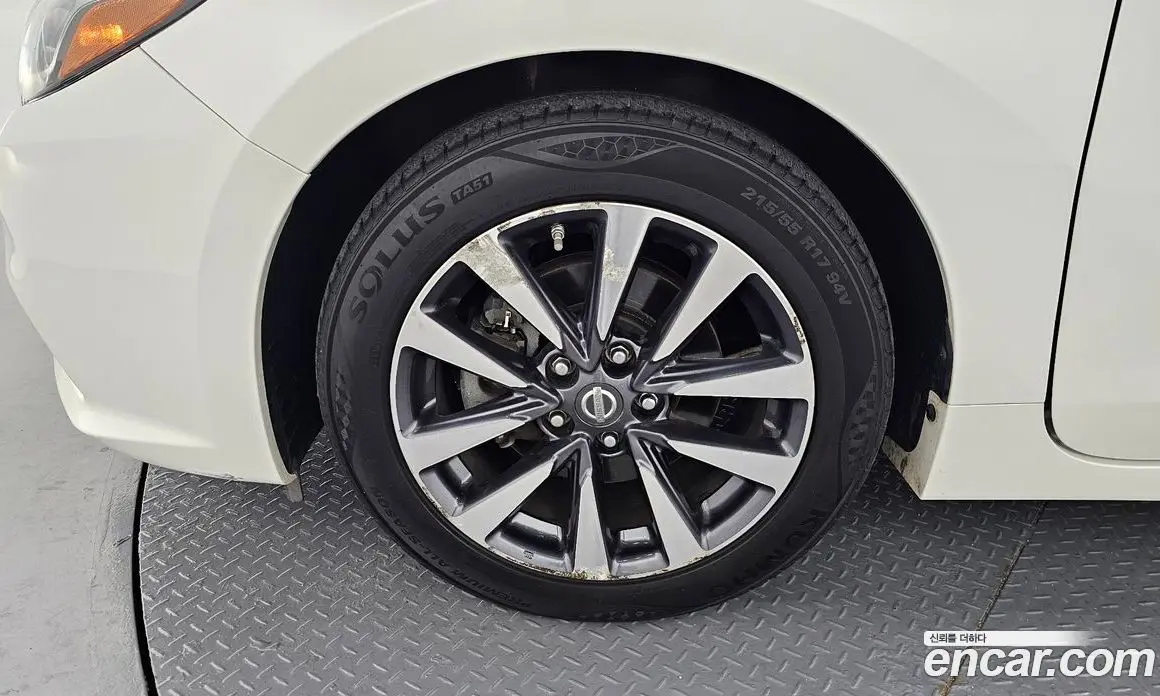 Nissan Altima 2017 2.5 автомат (гидро), фото 5 Nissan Altima 2017 2.5 автомат (гидро), фото 5
