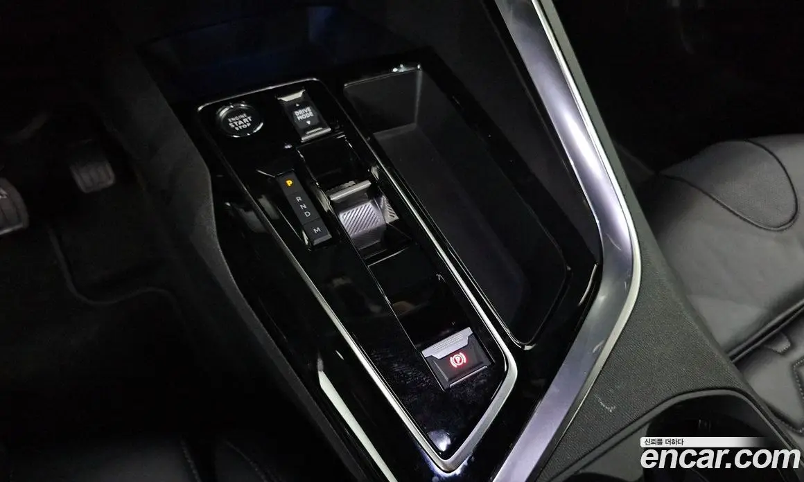 Peugeot 3008 2024 1.2 автомат (гидро), фото 12