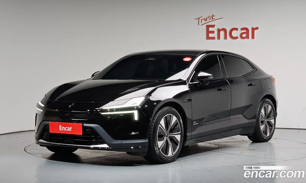Polestar Polestar 4 2025 0.2 автомат (гидро), фото 1 Polestar Polestar 4 2025 0.2 автомат (гидро), фото 1