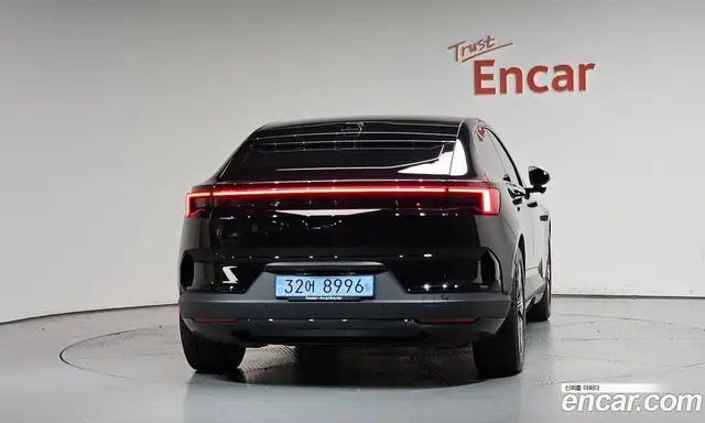 Polestar Polestar 4 2025 0.2 автомат (гидро), миниатюра 4 Polestar Polestar 4 2025 0.2 автомат (гидро), миниатюра 4