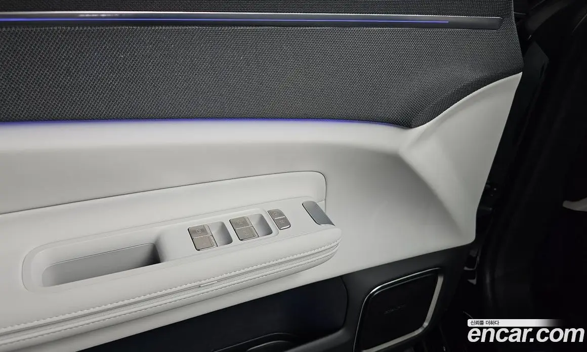 Polestar Polestar 4 2025 0.2 автомат (гидро), фото 38 Polestar Polestar 4 2025 0.2 автомат (гидро), фото 38