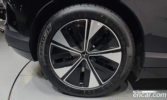 Polestar Polestar 4 2025 0.2 автомат (гидро), миниатюра 7 Polestar Polestar 4 2025 0.2 автомат (гидро), миниатюра 7